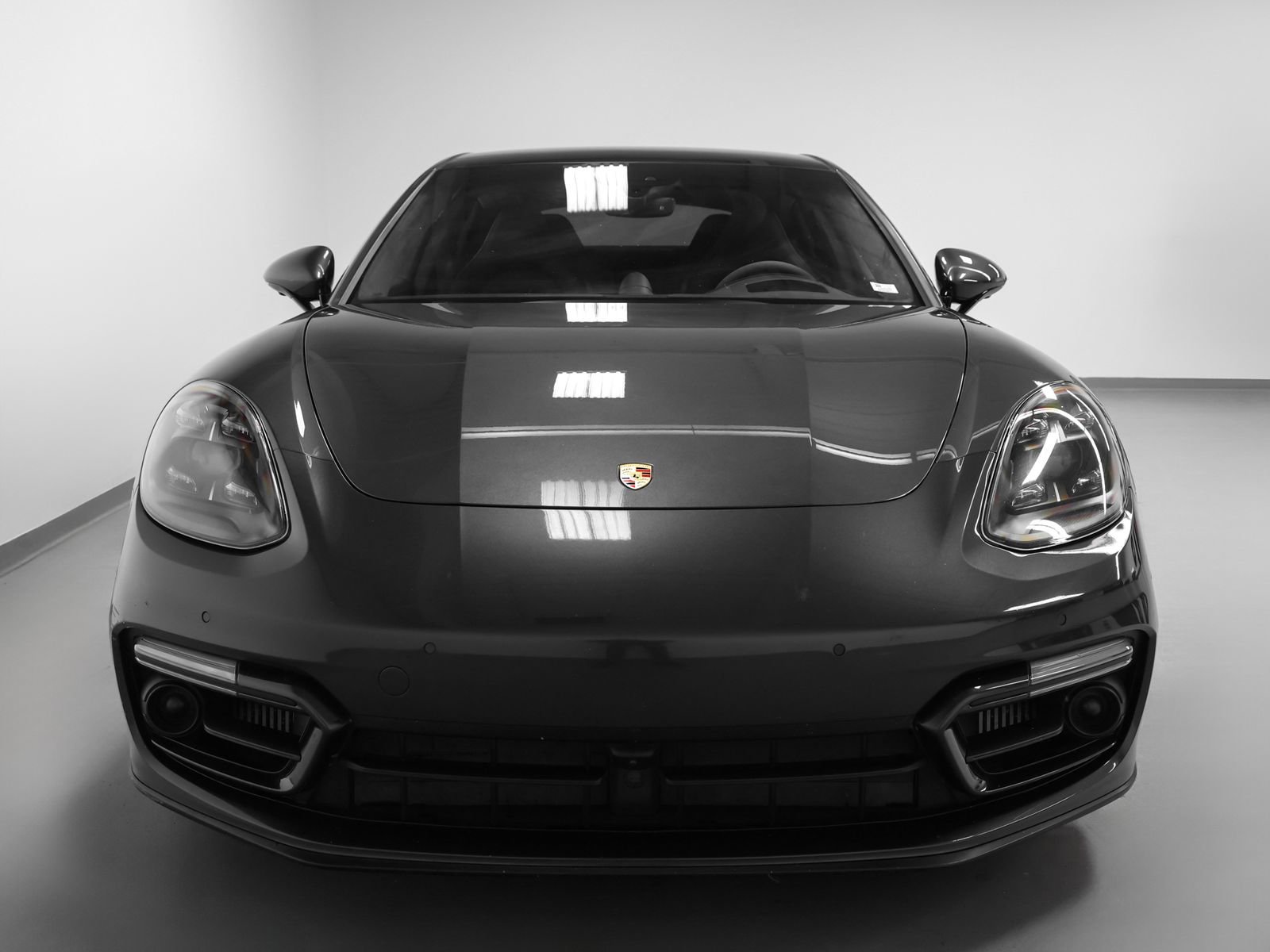 Certified 2023 Porsche Panamera GTS w/ Premium Package AWD/4WD image 8