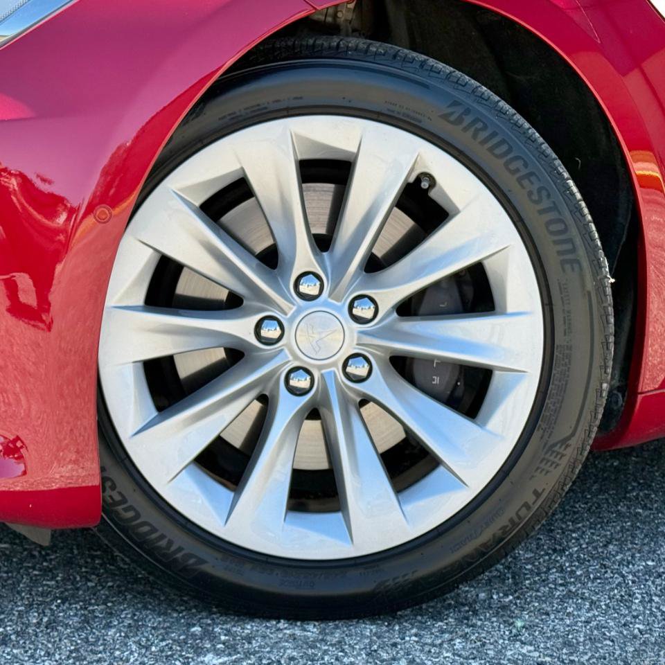 Used 2018 Tesla Model S 100D AWD/4WD image 17