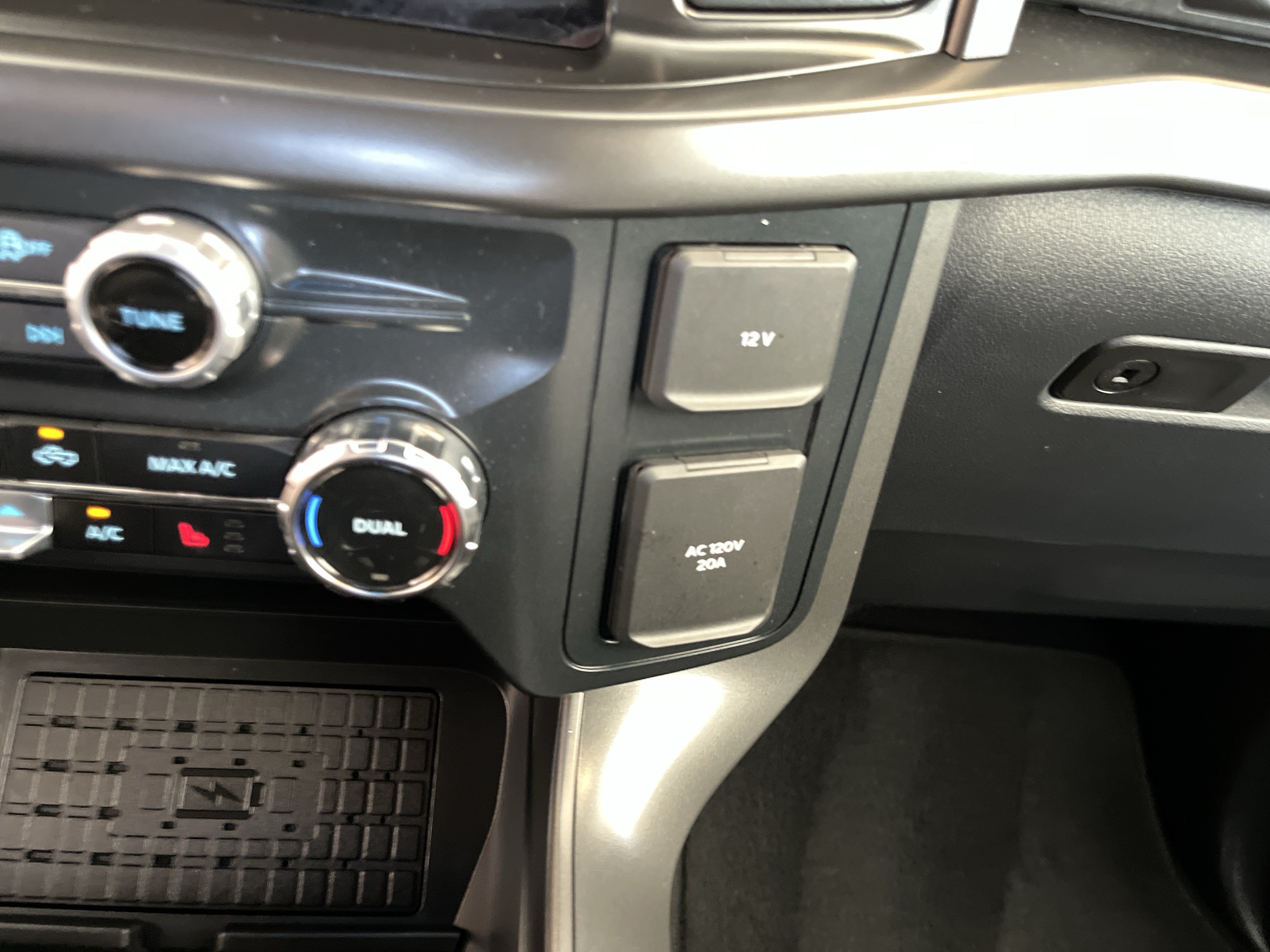 New 2025 Ford F150 Tremor w/ Bed Utility Package AWD/4WD image 19