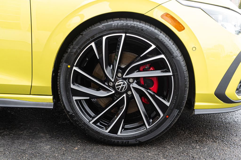 Used 2022 Volkswagen GTI Autobahn image 5