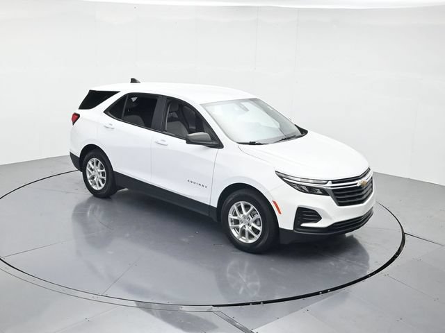 Used 2024 Chevrolet Equinox LS w/ LS Convenience Package FWD image 39