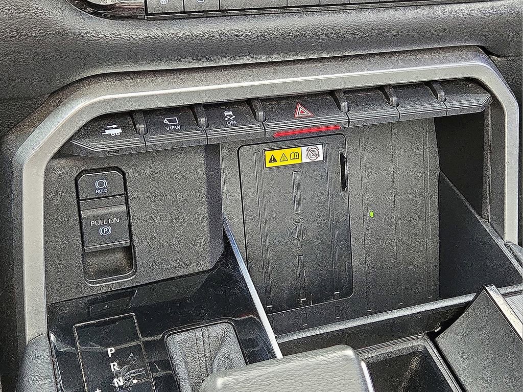 Used 2023 Toyota Tundra Platinum image 28