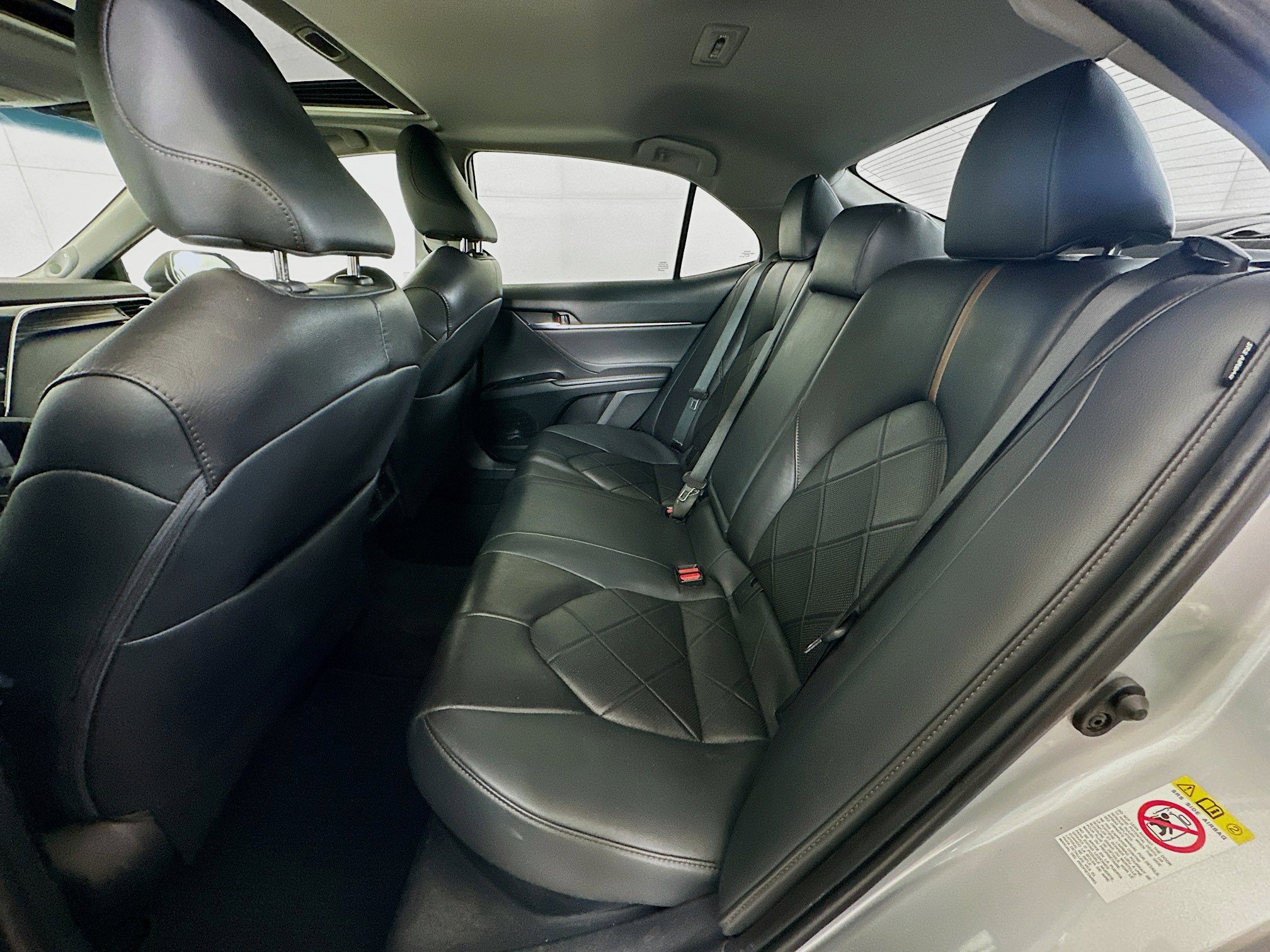 Used 2018 Toyota Camry XLE w/ Audio Package FWD image 28