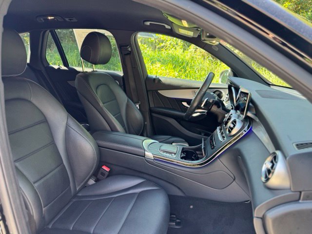 Used 2022 Mercedes-Benz GLC 300 image 20