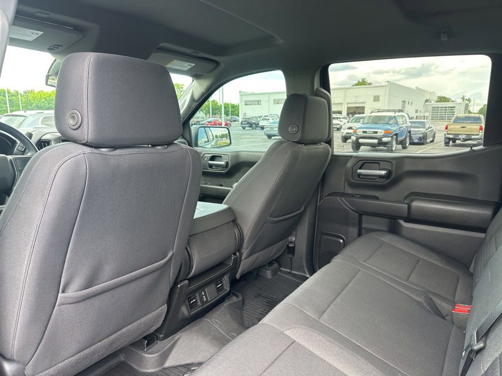 Used 2025 Chevrolet Silverado 1500 Custom Trail Boss w/ LPO, Dark Essentials Package AWD/4WD image 26