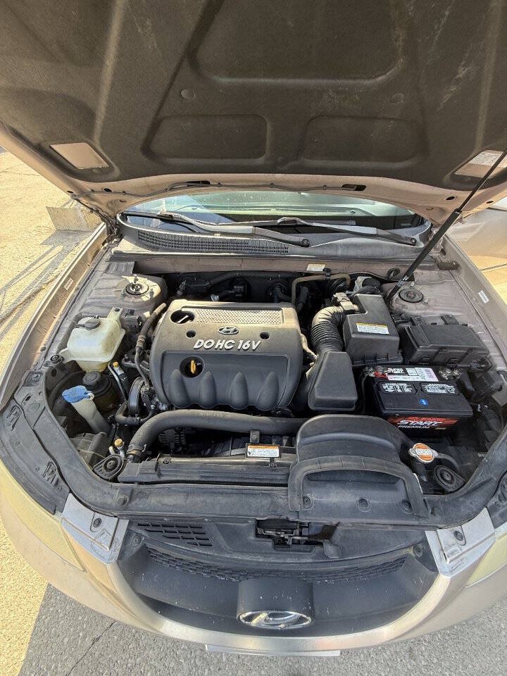 Used 2008 Hyundai Sonata GLS FWD image 5