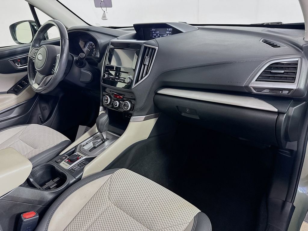 Used 2020 Subaru Forester Premium AWD/4WD image 36