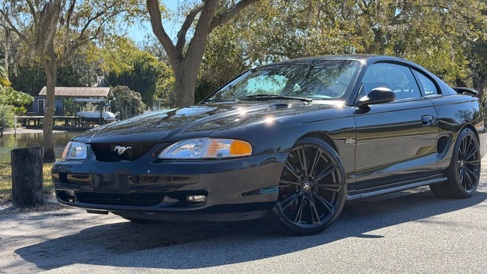 Used 1998 Ford Mustang GT image 3