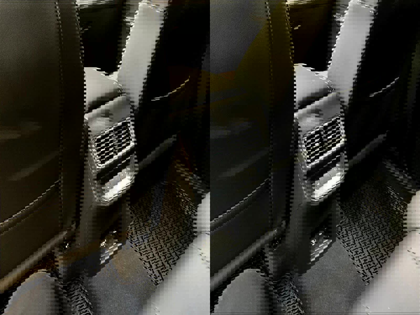 New 2026 Volkswagen Atlas Cross Sport SEL image 16