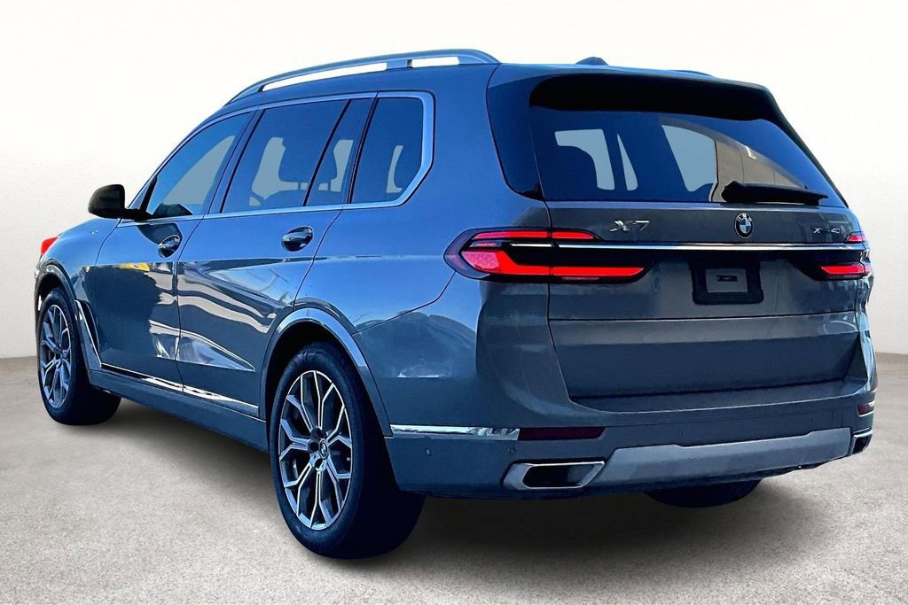 Used 2024 BMW X7 xDrive40i image 16
