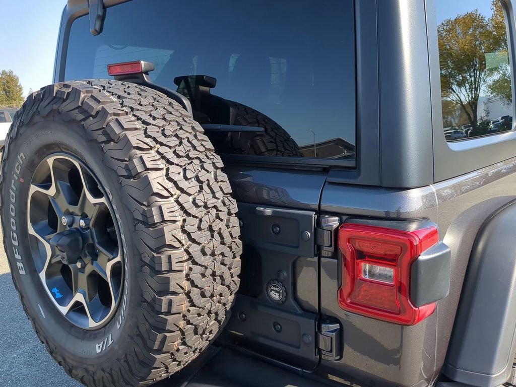 Used 2022 Jeep Wrangler Unlimited Rubicon 4xe w/ Steel Bumper Group image 22