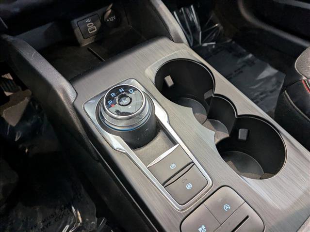 Used 2025 Ford Escape ST-Line image 13