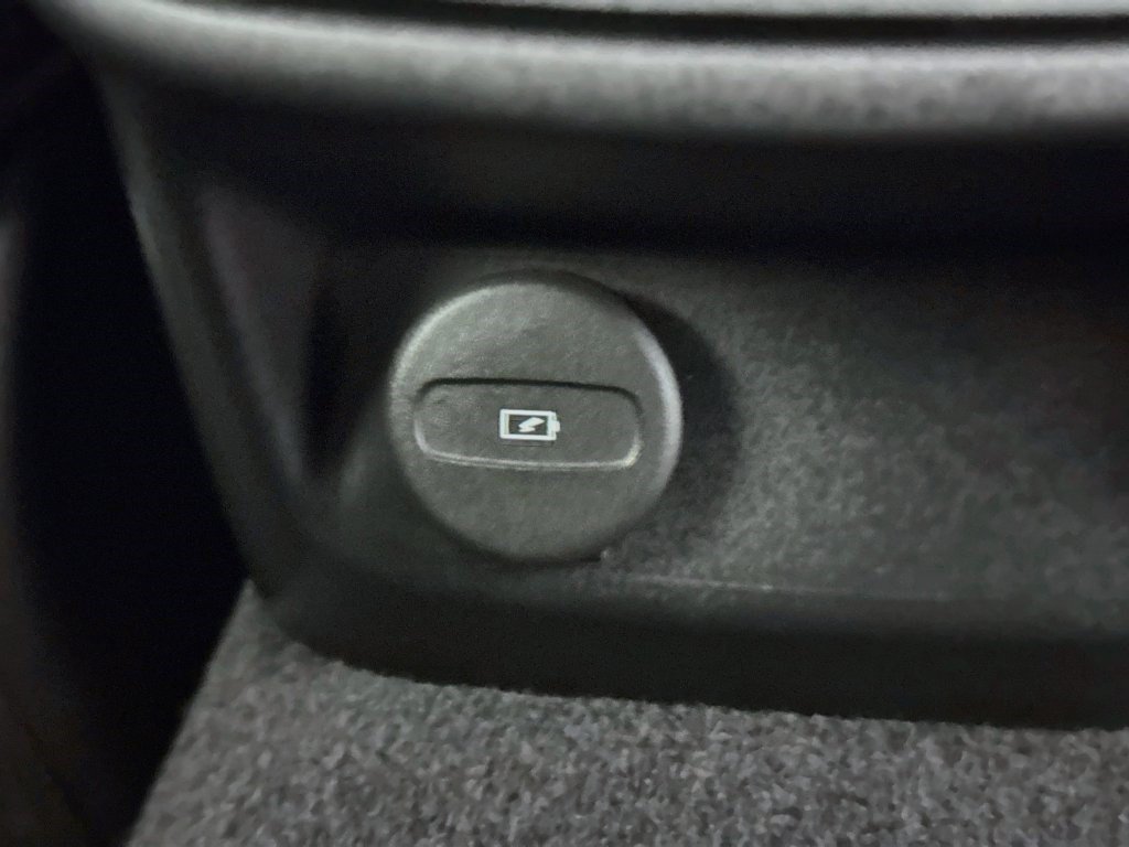 Used 2024 Polestar Polestar 2 AWD/4WD image 39