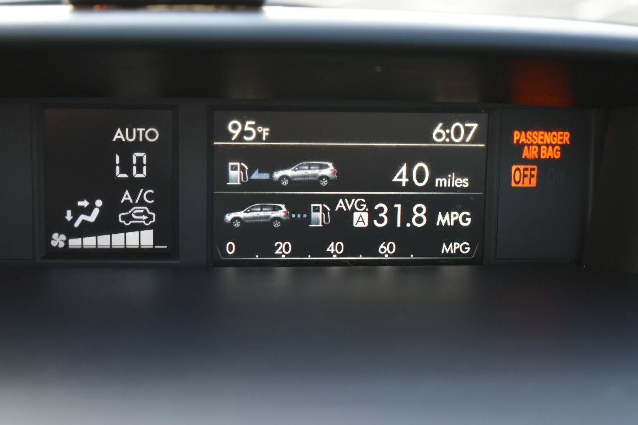 Used 2018 Subaru Forester 2.5i Limited AWD/4WD image 21