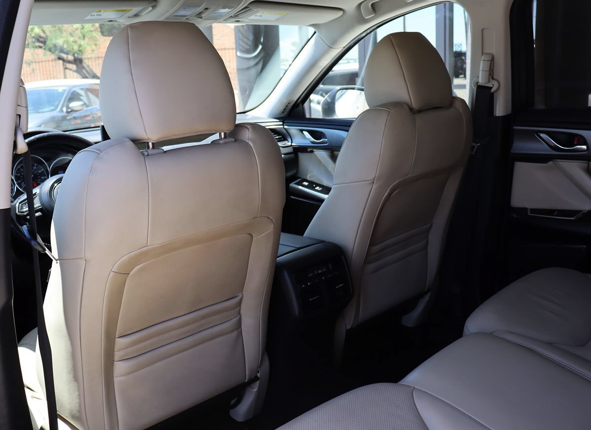 Used 2018 MAZDA CX-9 Touring w/ Touring Premium Package FWD image 34