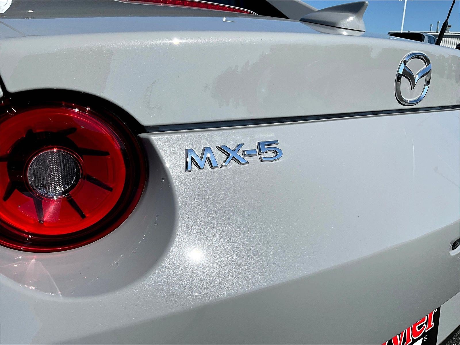 New 2026 MAZDA MX-5 Miata RF Grand Touring RWD image 11