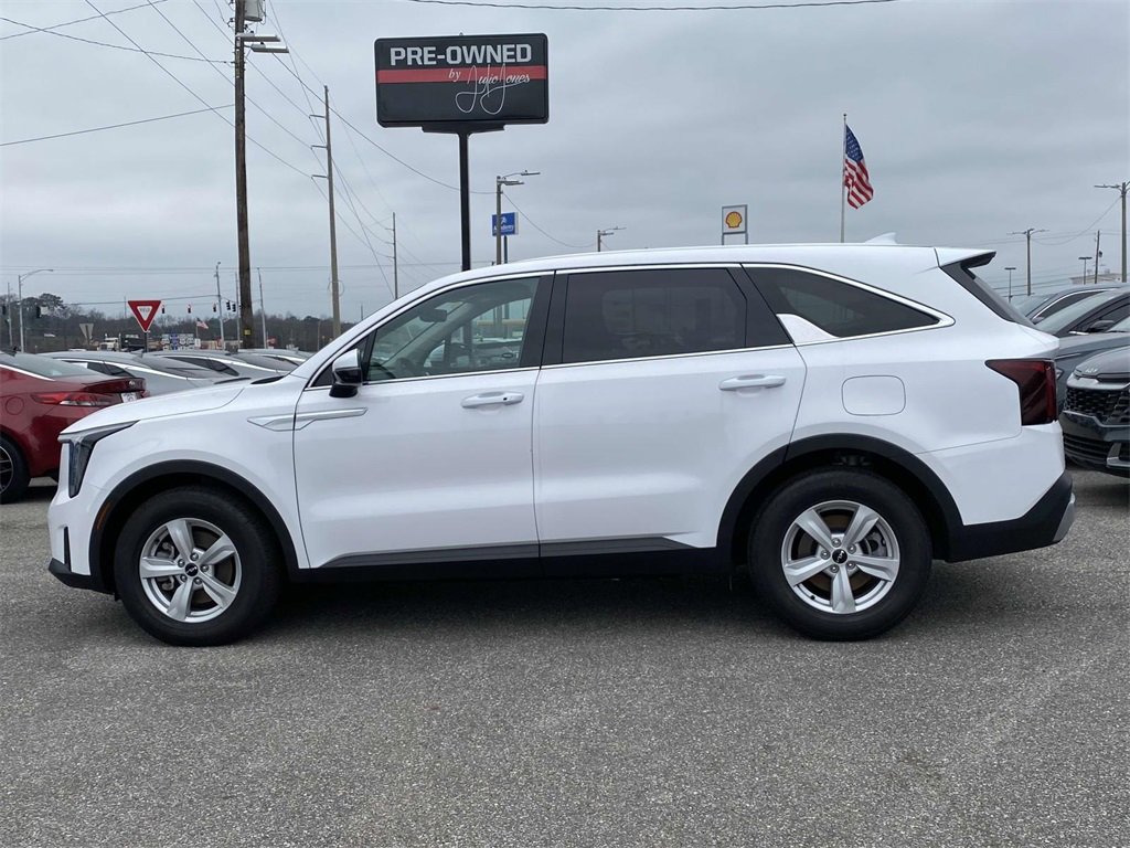 New 2024 Kia Sorento LX image 7