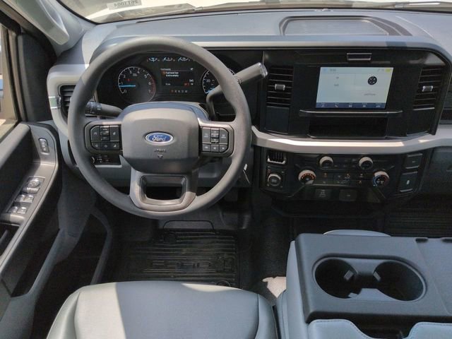 New 2026 Ford F250 XL w/ XL Chrome Package AWD/4WD image 16