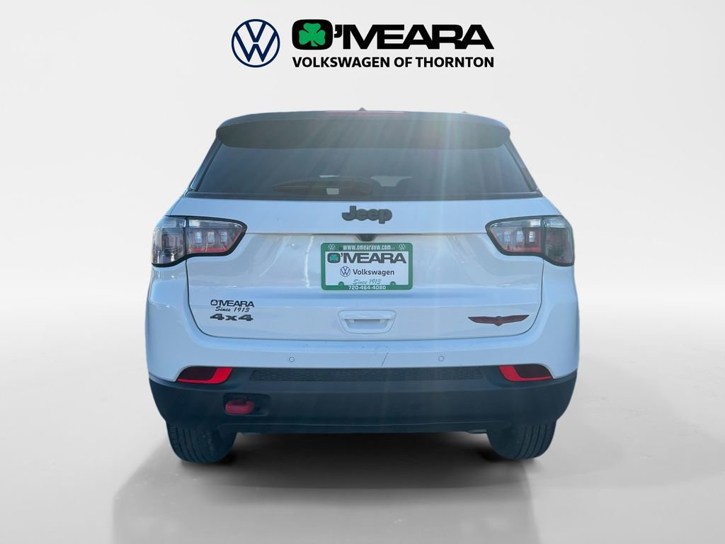 Used 2024 Jeep Compass Trailhawk image 4