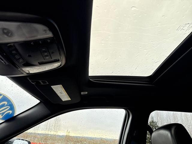 Used 2024 Dodge Durango GT image 25