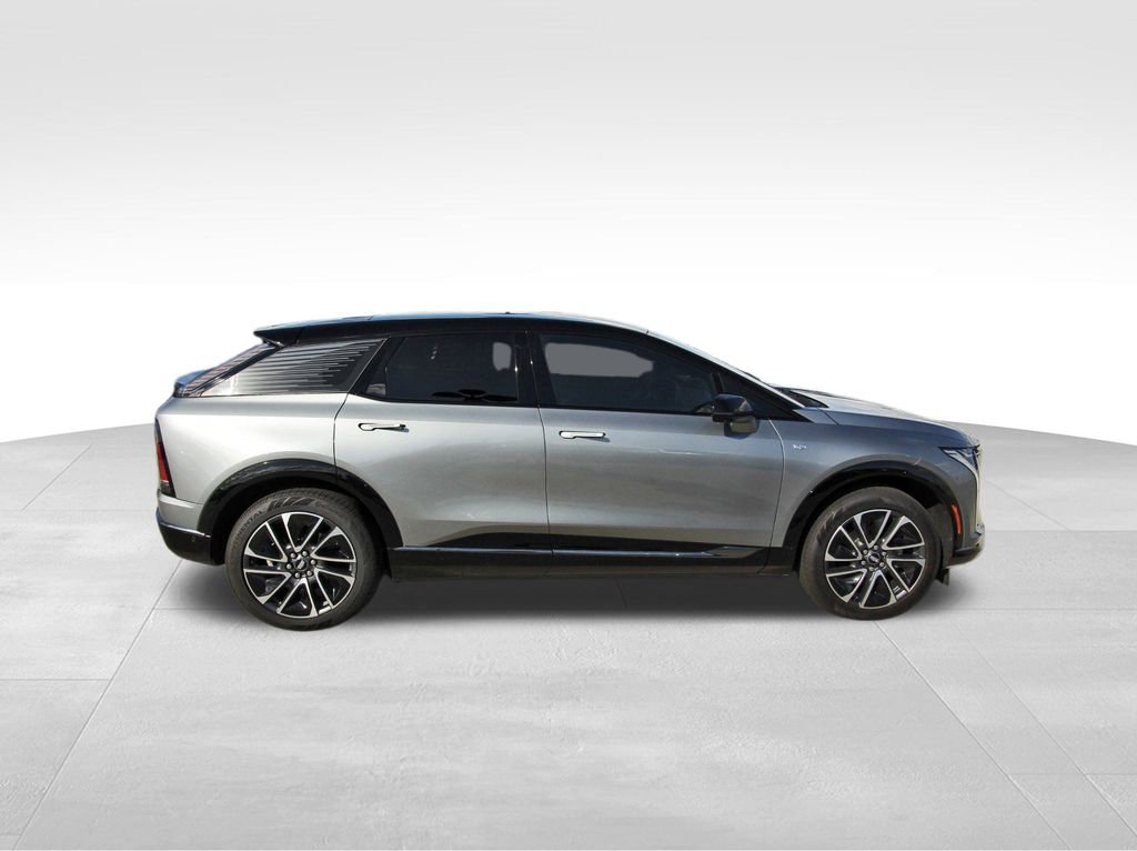 New 2025 Cadillac Optiq Sport 2 image 5