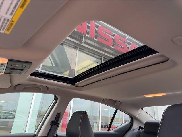 Certified 2024 Nissan Altima 2.0 SR image 25