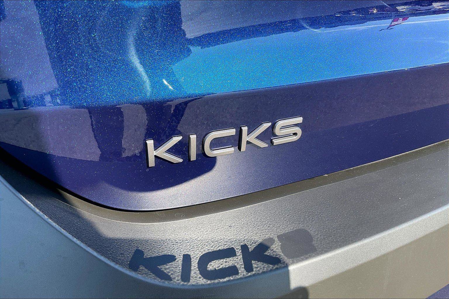 New 2026 Nissan Kicks SV w/ SV Premium Package FWD image 13