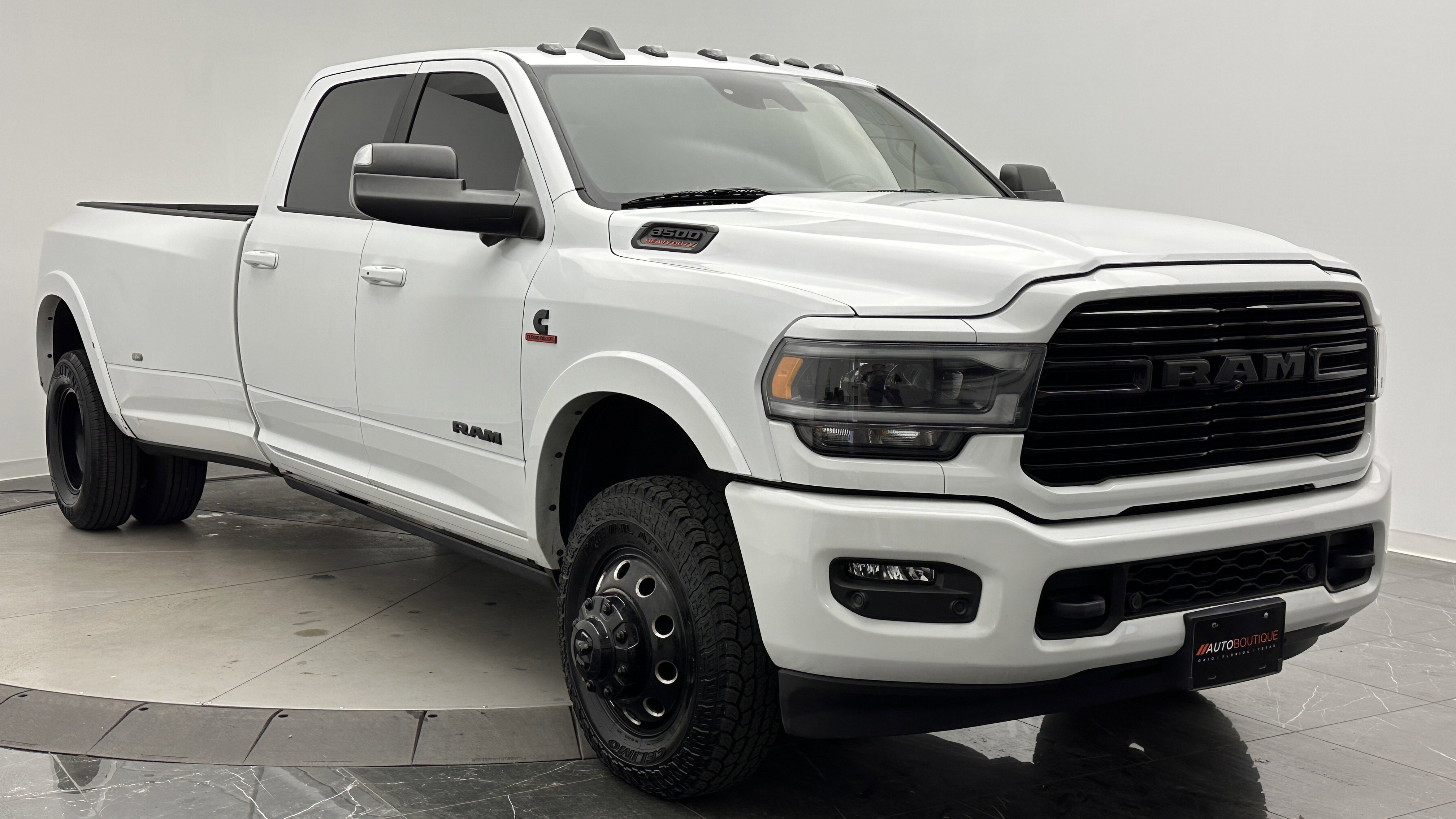 Used 2021 RAM 3500 Laramie image 3