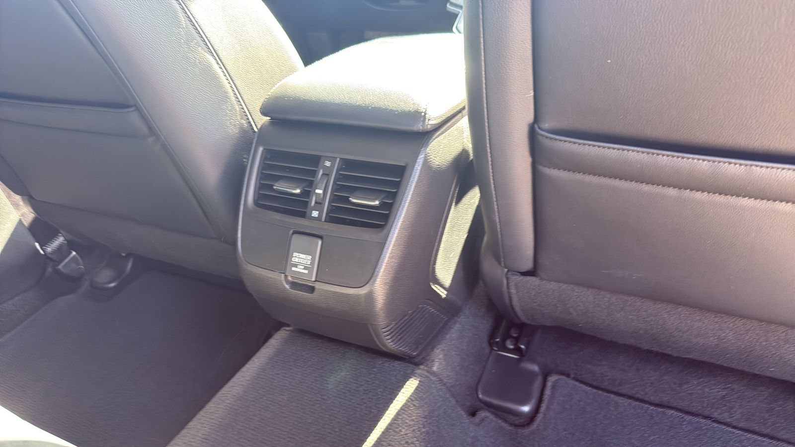 Used 2018 Honda Clarity Touring image 26