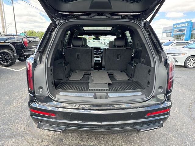 Used 2024 Cadillac XT6 Sport w/ Technology Package AWD/4WD image 25