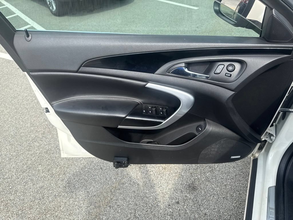 Used 2015 Buick Regal GS w/ Driver Confidence Package #2 FWD image 16