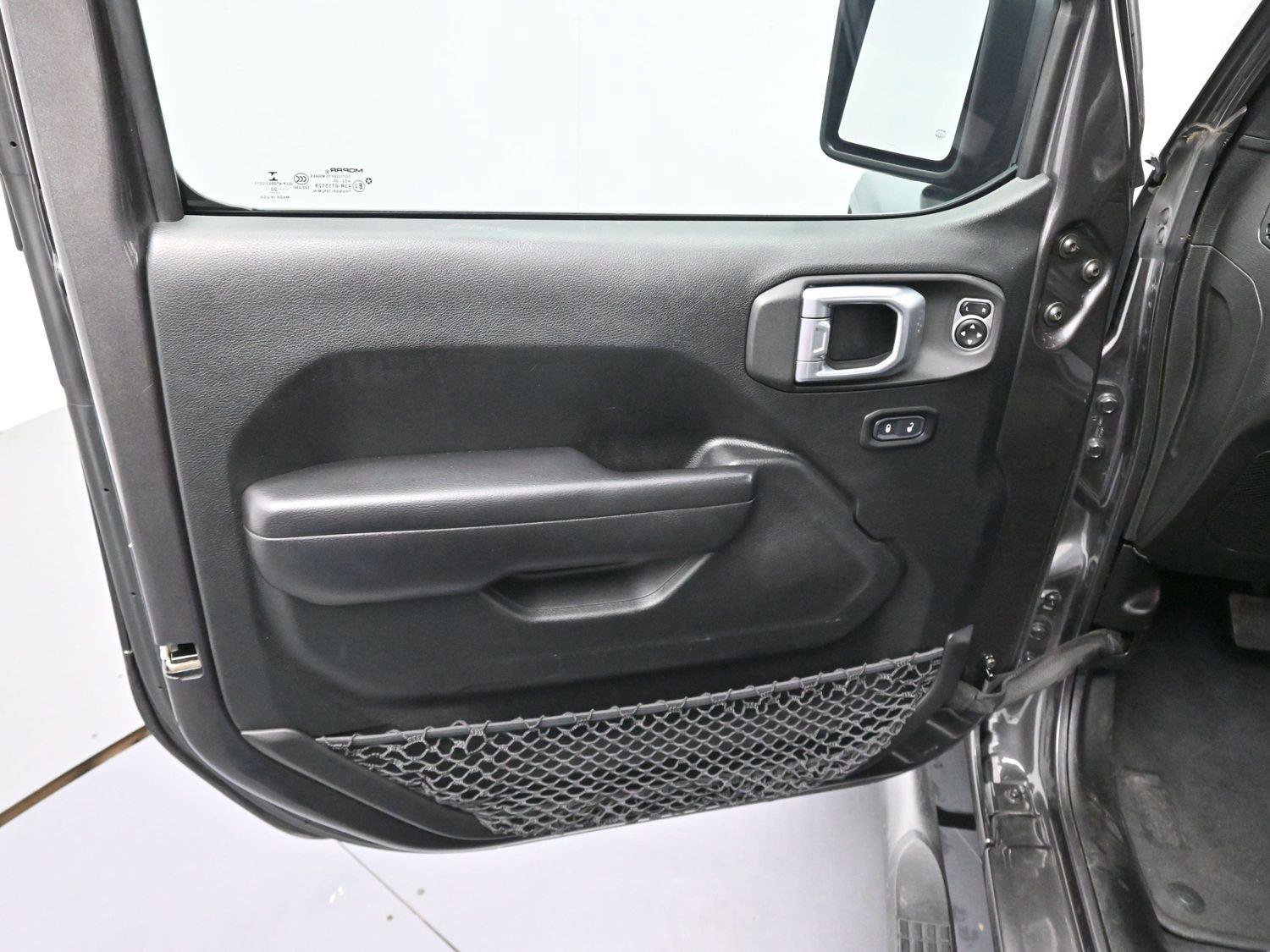 Used 2020 Jeep Wrangler Unlimited Rubicon image 9