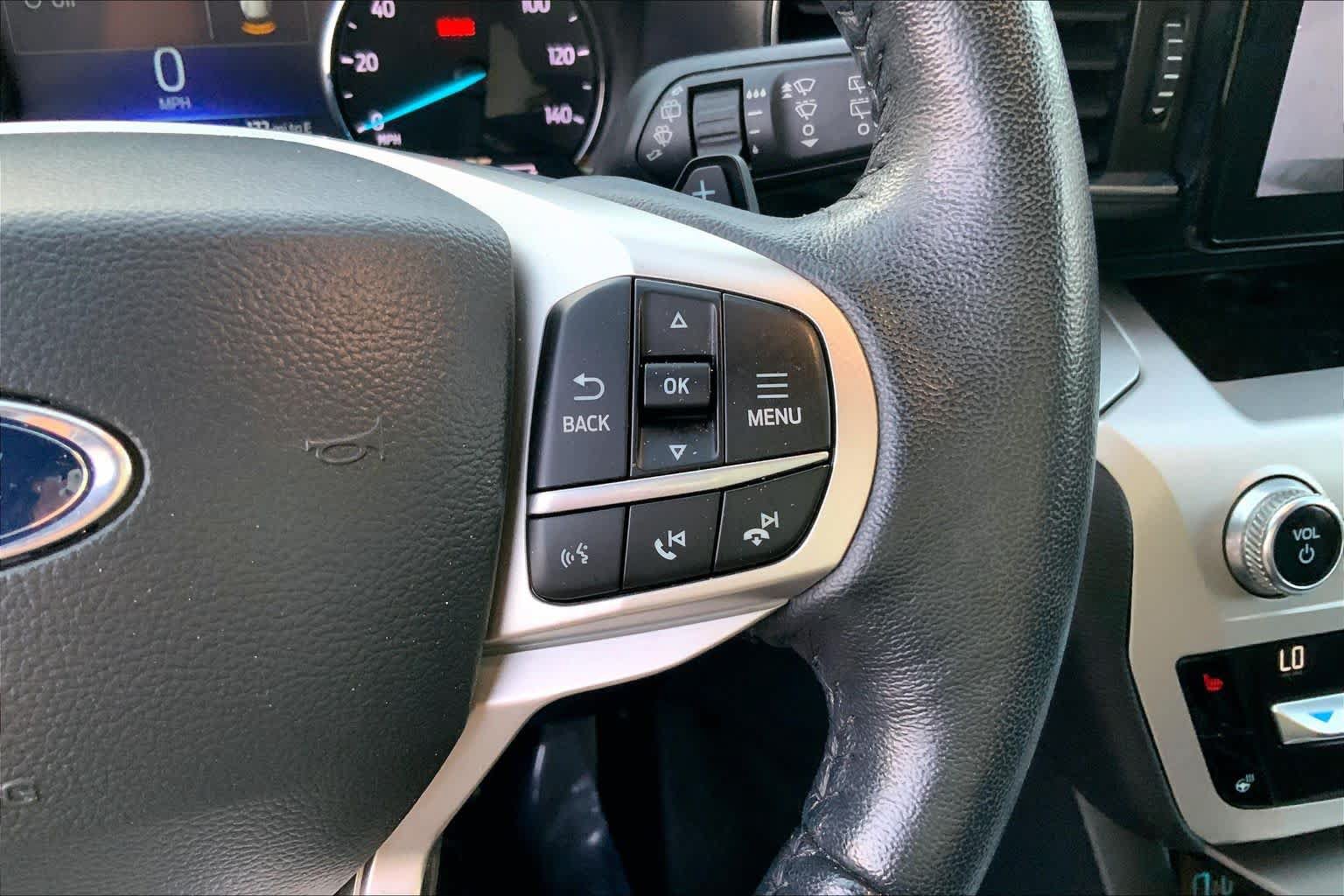 Used 2021 Ford Explorer XLT w/ Equipment Group 202A RWD image 23