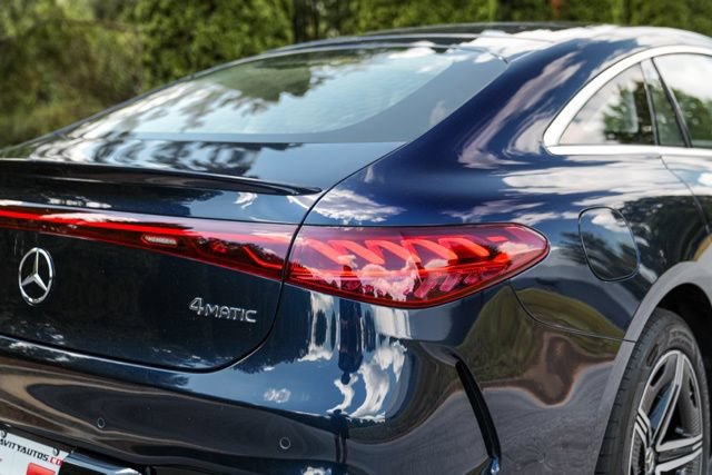 Used 2023 Mercedes-Benz EQS 580 4MATIC Sedan image 16