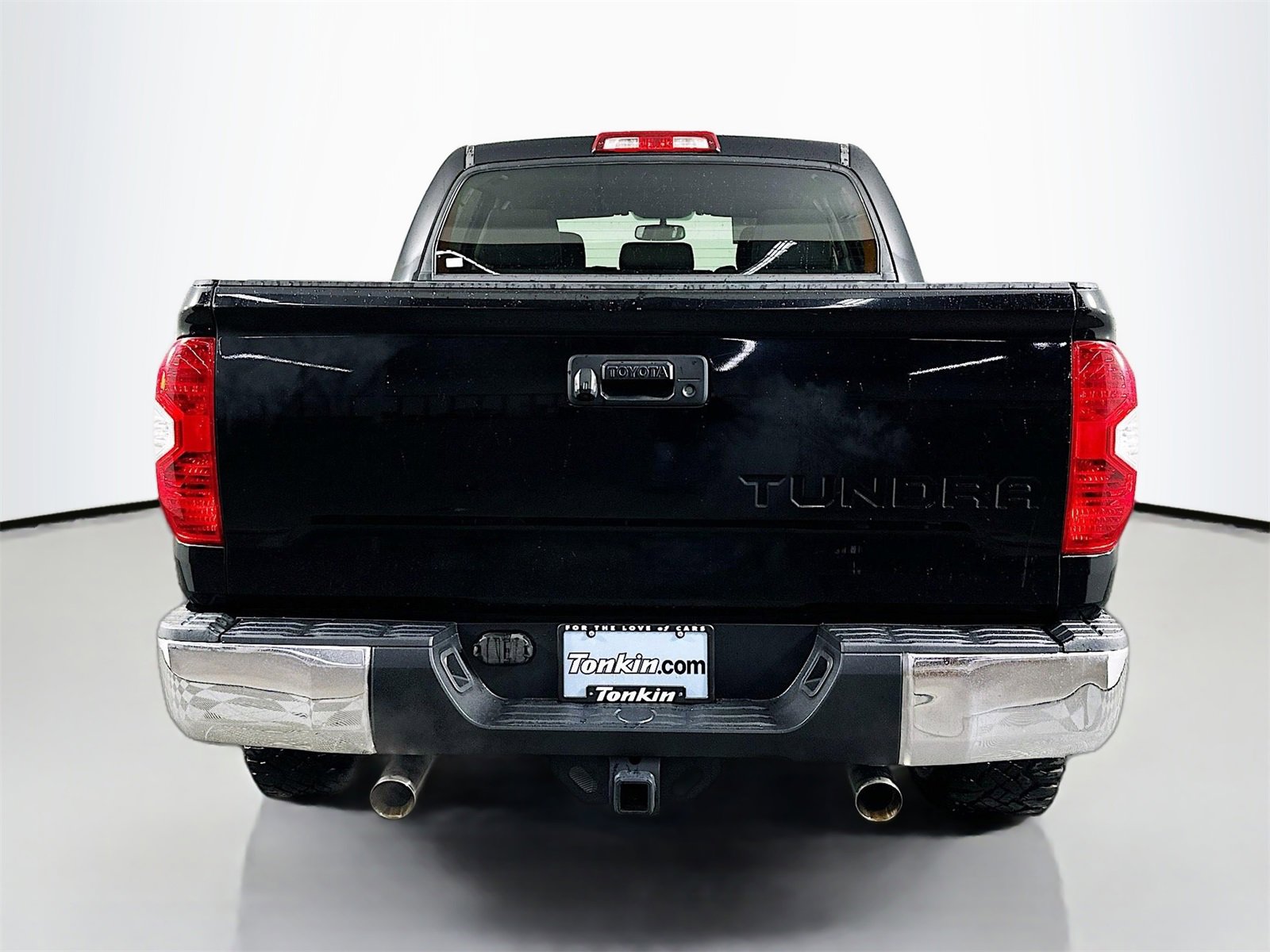 Used 2016 Toyota Tundra SR5 w/ SR5 Upgrade Package image 6