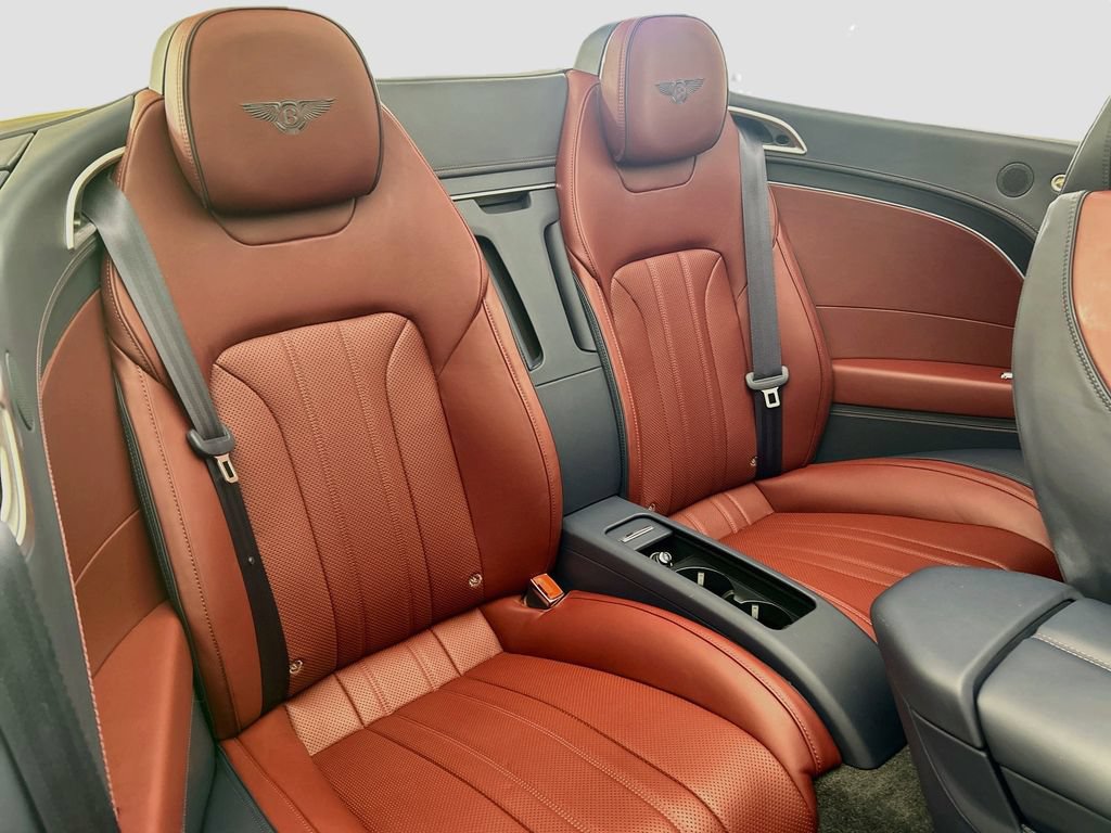 Certified 2022 Bentley Continental GT AWD/4WD image 28