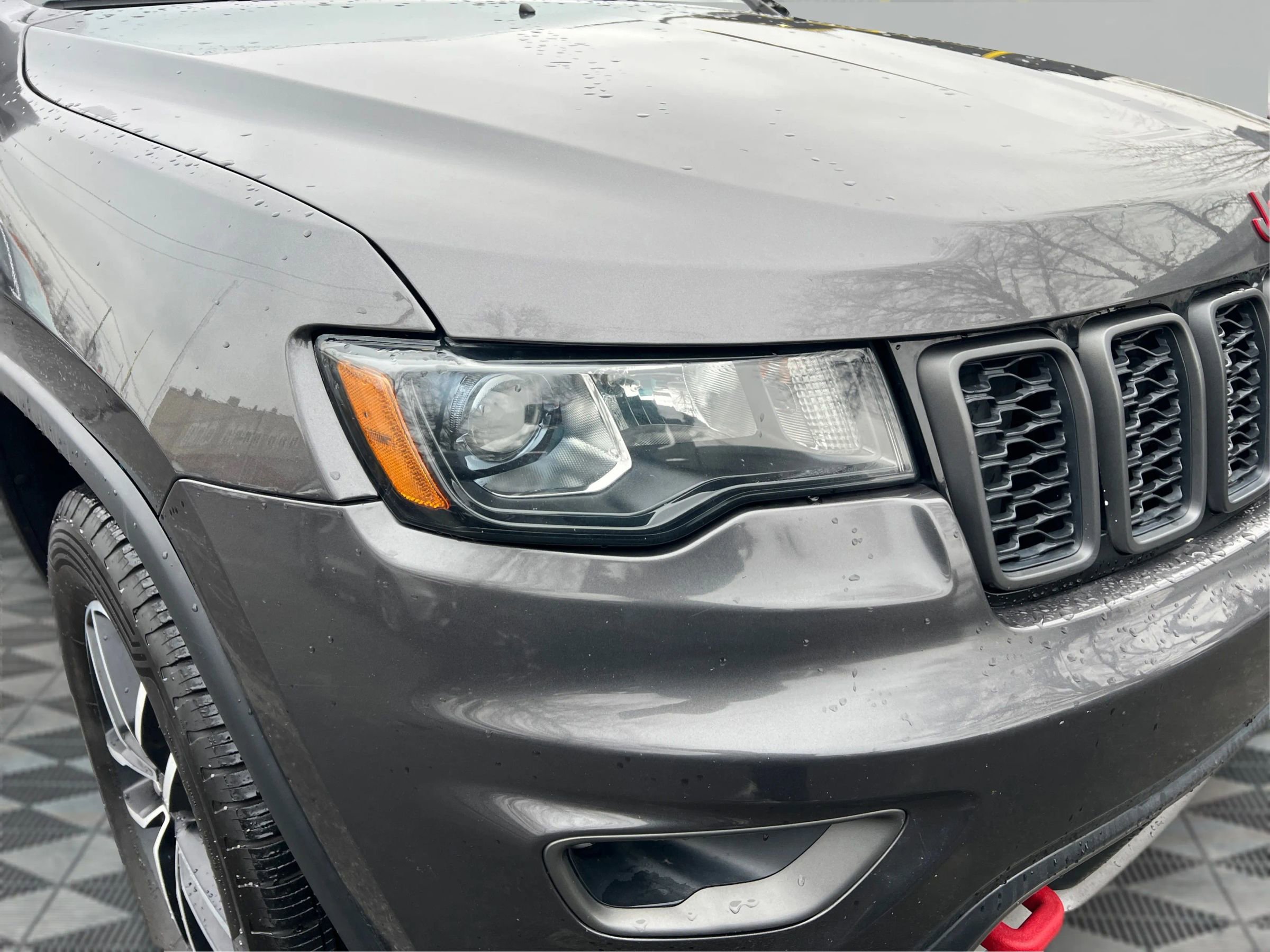 Used 2019 Jeep Grand Cherokee Trailhawk image 24