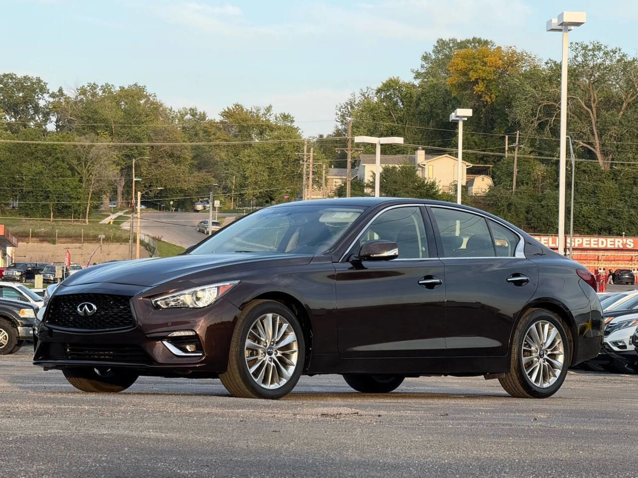 Used 2018 INFINITI Q50 Luxe w/ Essential Package (3.0T Luxe) image 3