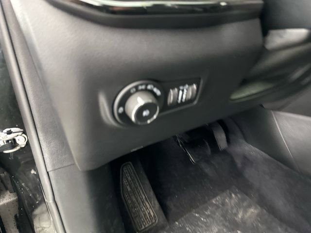 New 2026 Jeep Compass Latitude AWD/4WD image 22