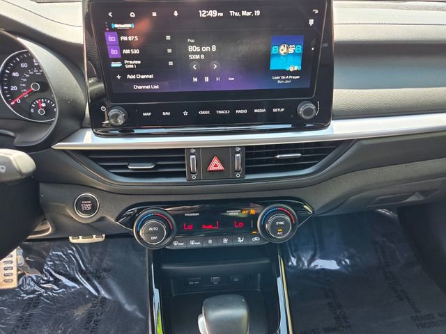 Used 2023 Kia Forte GT-Line w/ GT-Line Technology Package image 12