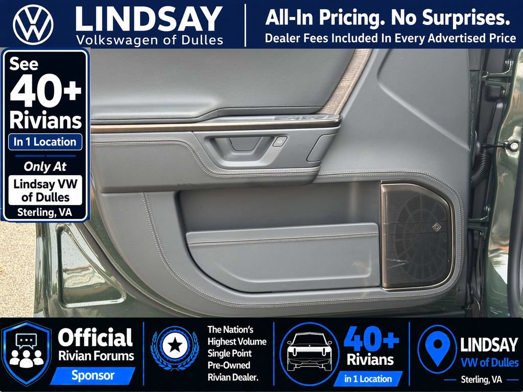 Used 2025 Rivian R1T Premium AWD/4WD image 11