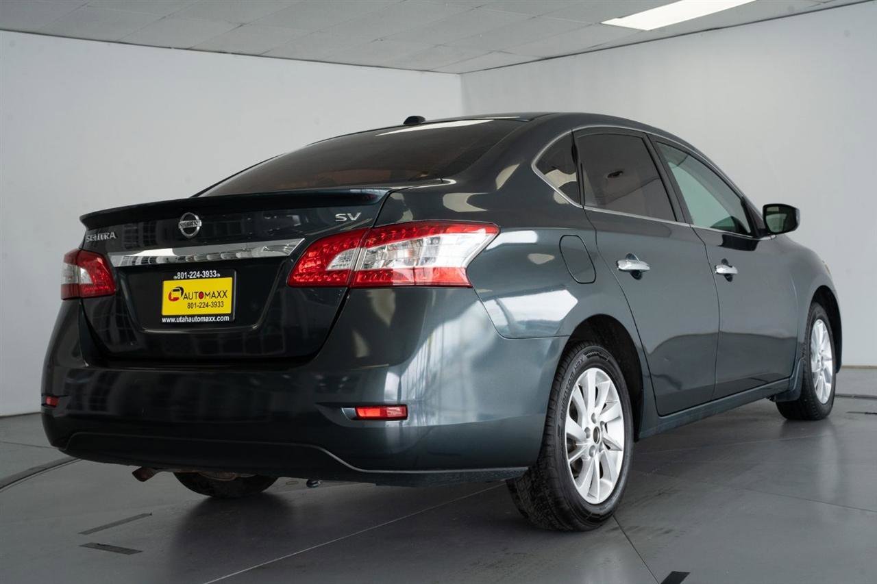 Used 2015 Nissan Sentra SV w/ Style Package FWD image 9