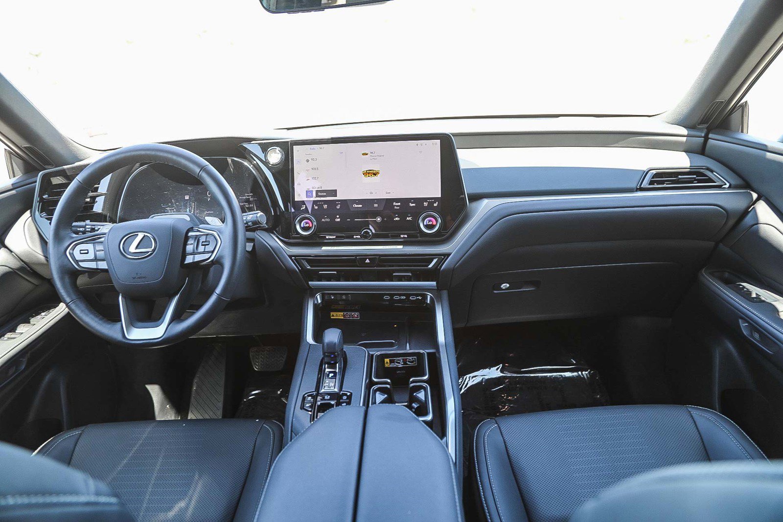 Used 2025 Lexus TX 350 AWD w/ Technology Package image 12