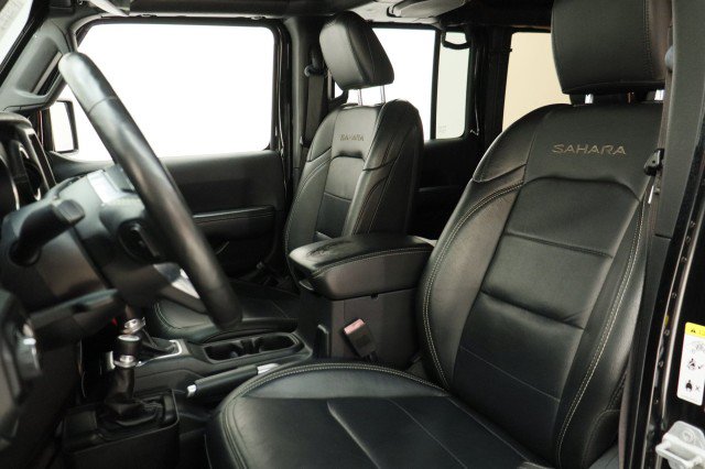 Used 2019 Jeep Wrangler Unlimited Sahara AWD/4WD image 8