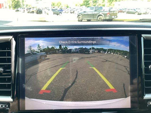 New 2027 Chrysler Pacifica Select AWD/4WD image 21