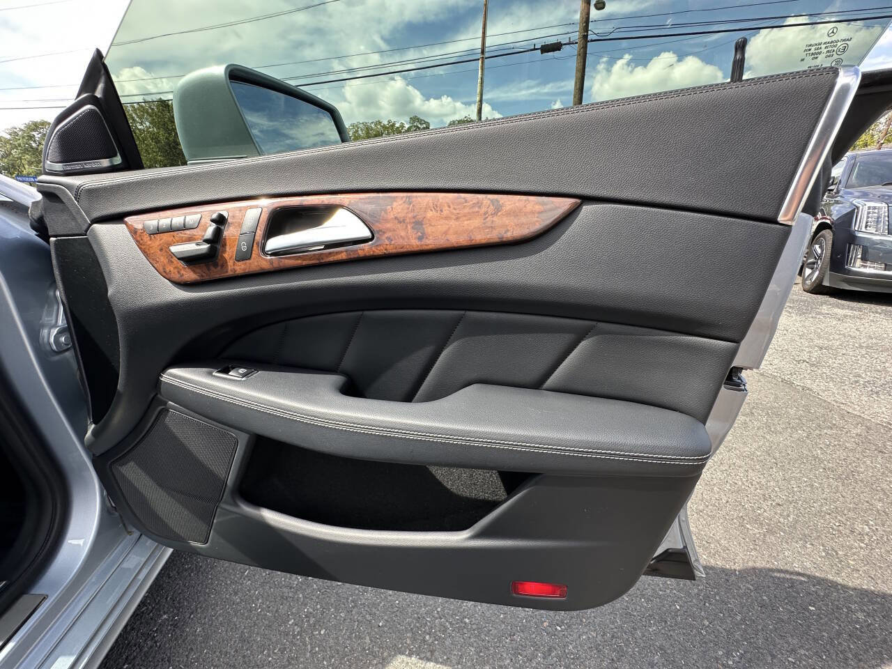 Used 2014 Mercedes-Benz CLS 550 4MATIC image 17
