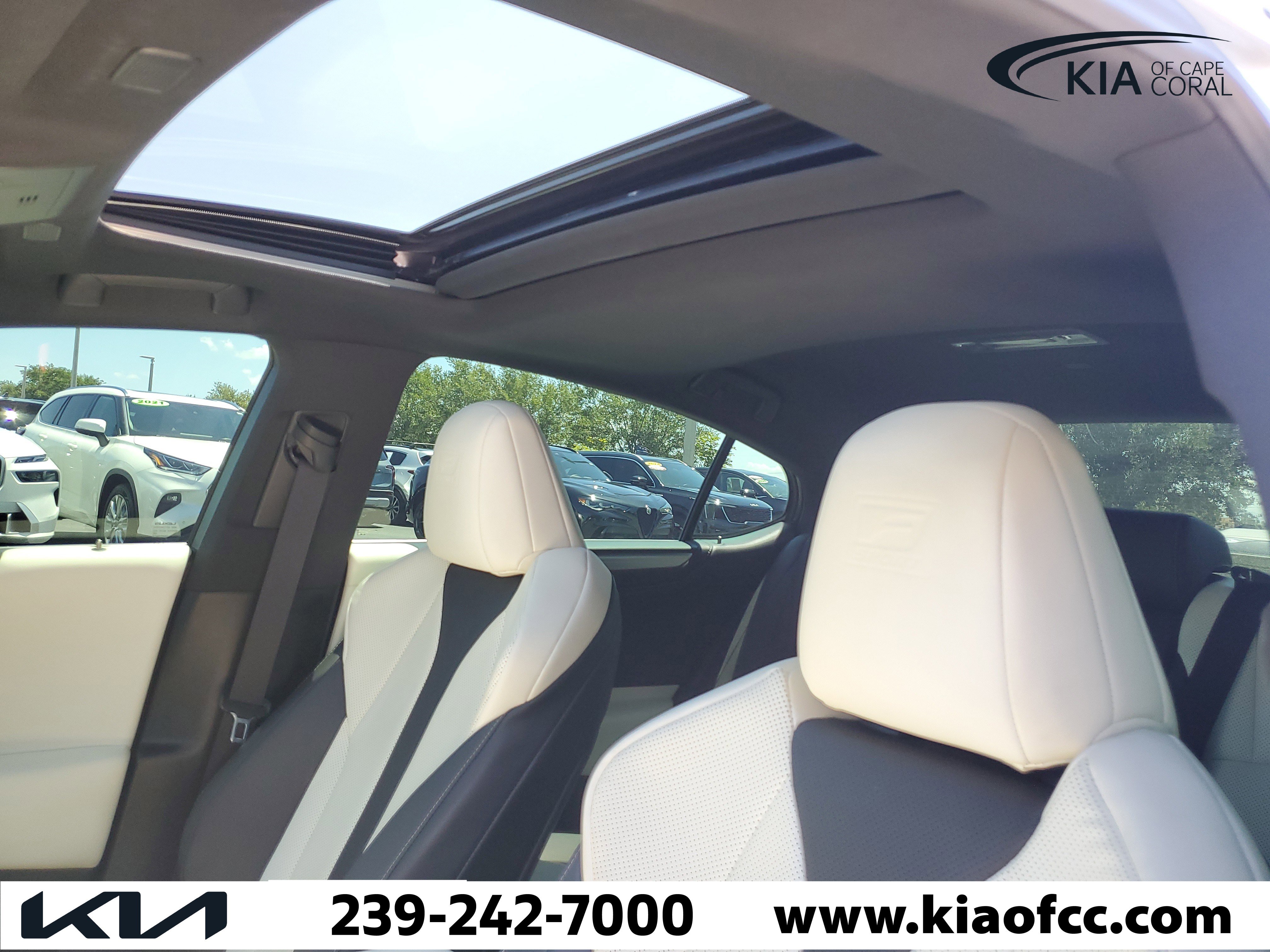 Used 2023 Lexus ES 350 F Sport w/ Accessory Package (Z2) FWD image 19
