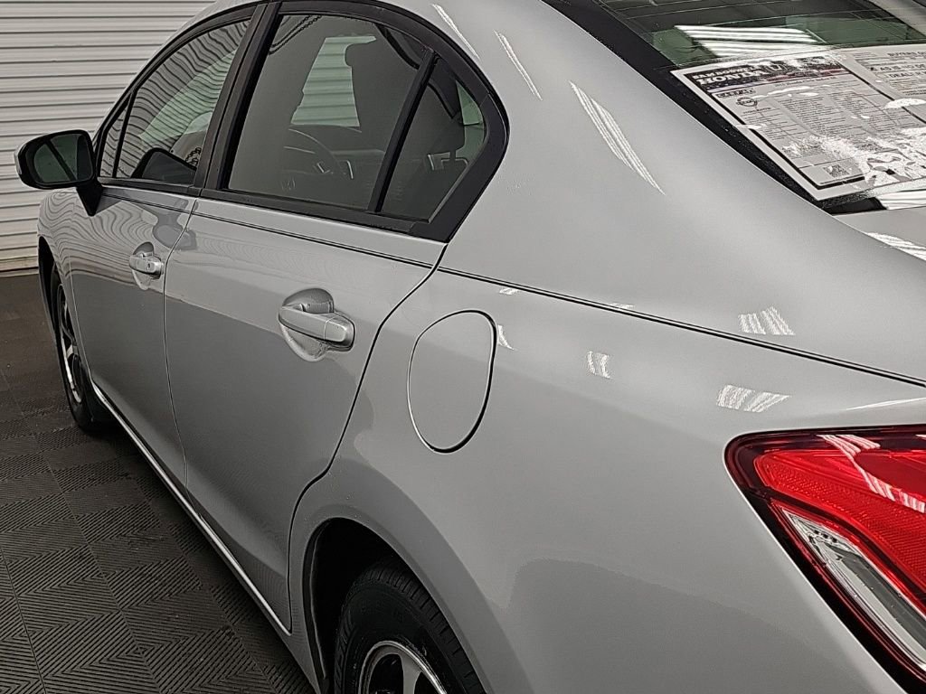 Used 2015 Honda Civic SE image 7