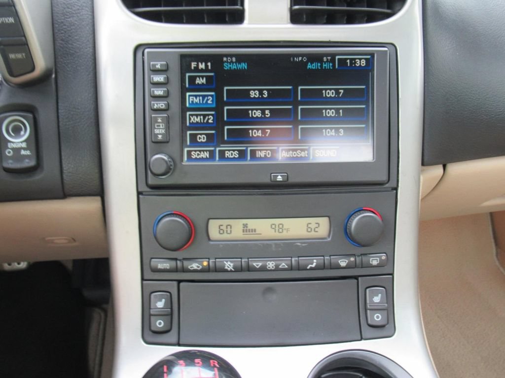 Used 2005 Chevrolet Corvette Convertible w/ Preferred Equipment Group RWD image 20