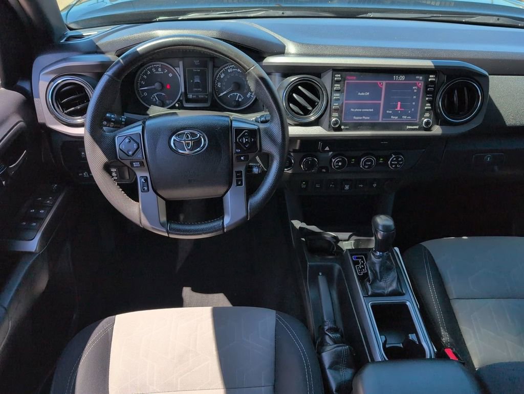 Used 2020 Toyota Tacoma TRD Off-Road w/ Technology Package AWD/4WD image 20